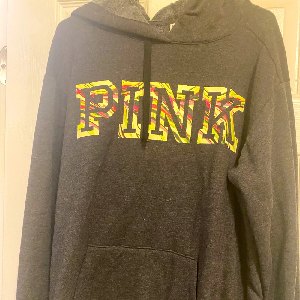 COPY - Gray pink vs hoodie